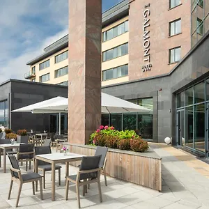 The Galmont & 4*, Galway Irland